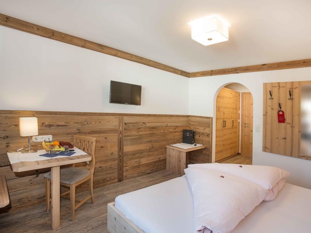 Gasthof Zum Wilden Kaiser Шефау ам Вилден Кайзер Екстериор снимка
